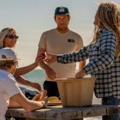 Igloo RECOOL Biodegradable Cooler -Garden & Outdoor Equipment Stores go 547708 e